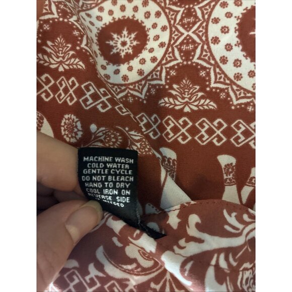 Rue21 Womens L Red White Boho Elephant Print Blouse Tunic Top Zip Front - Picture 6 of 6